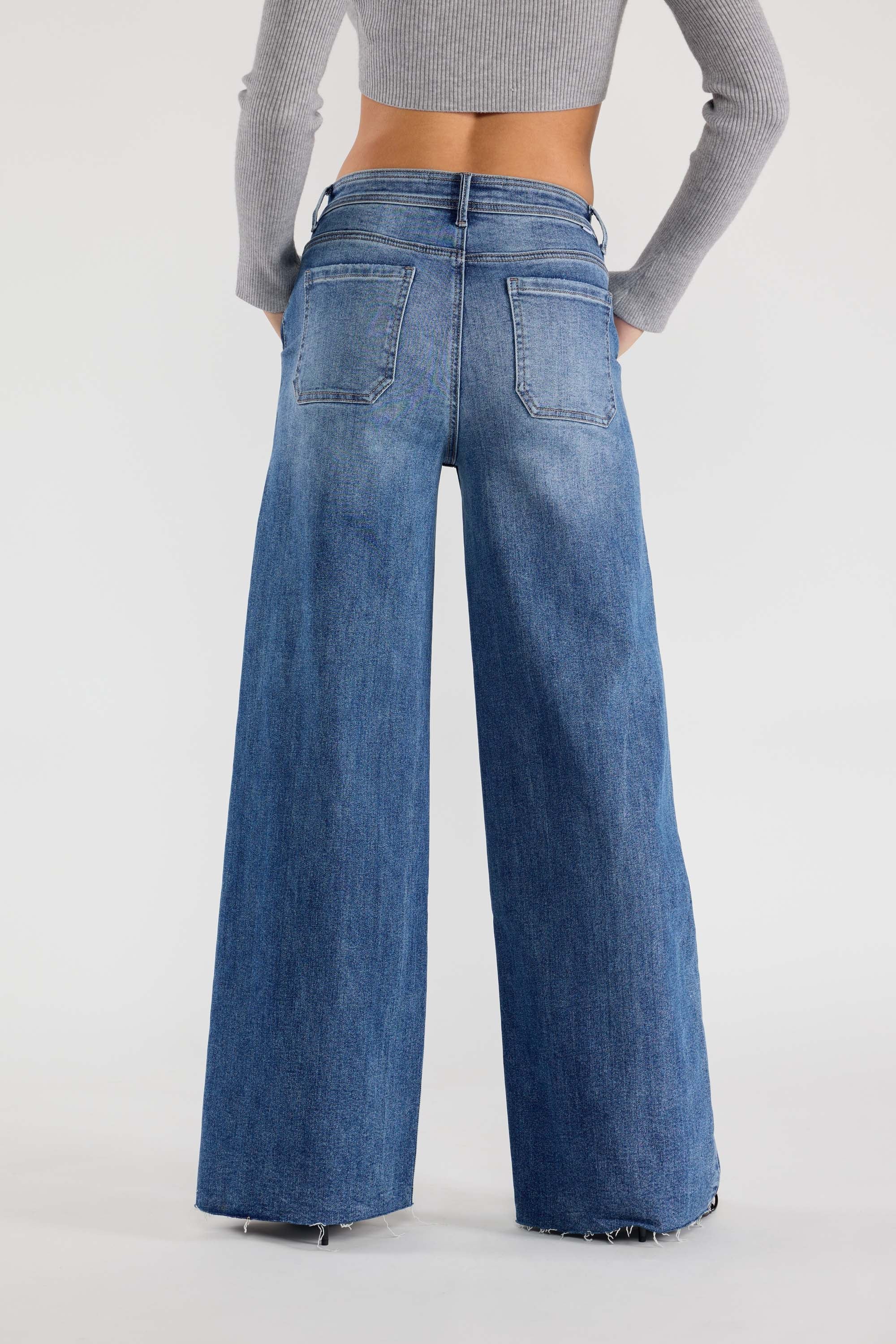 Wide-Leg Jeans for Women - Trendy Relaxed Fit