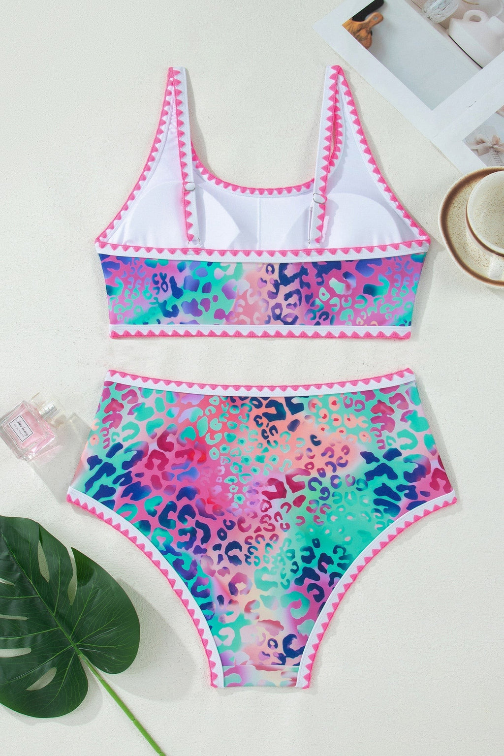 Ensemble de bikini taille haute léopard à bordure fantaisie