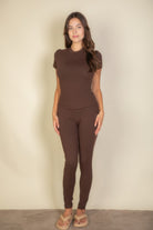 Brown women's leggings outfit from VacationGrabs, showcasing affordable leggings for vacation