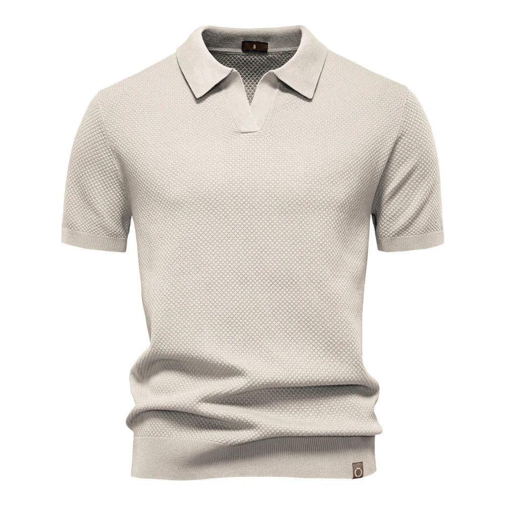 Men's short sleeve polo's in light gray, comfortable knit fabric for casual outings