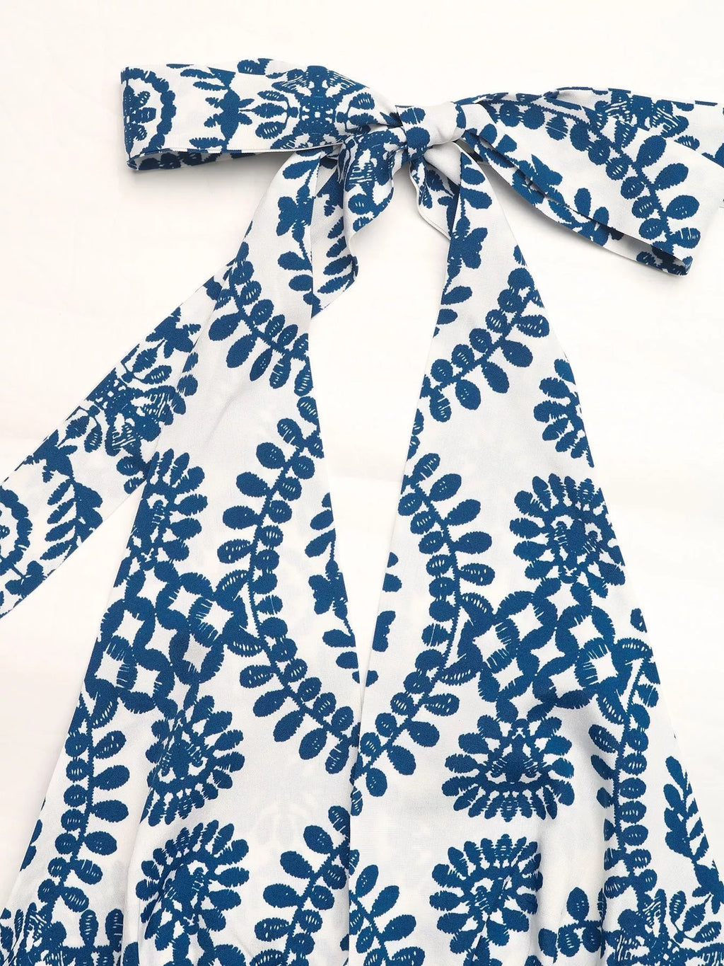 Women's white floral print maxi dress, lightweight fabric for summer outings
