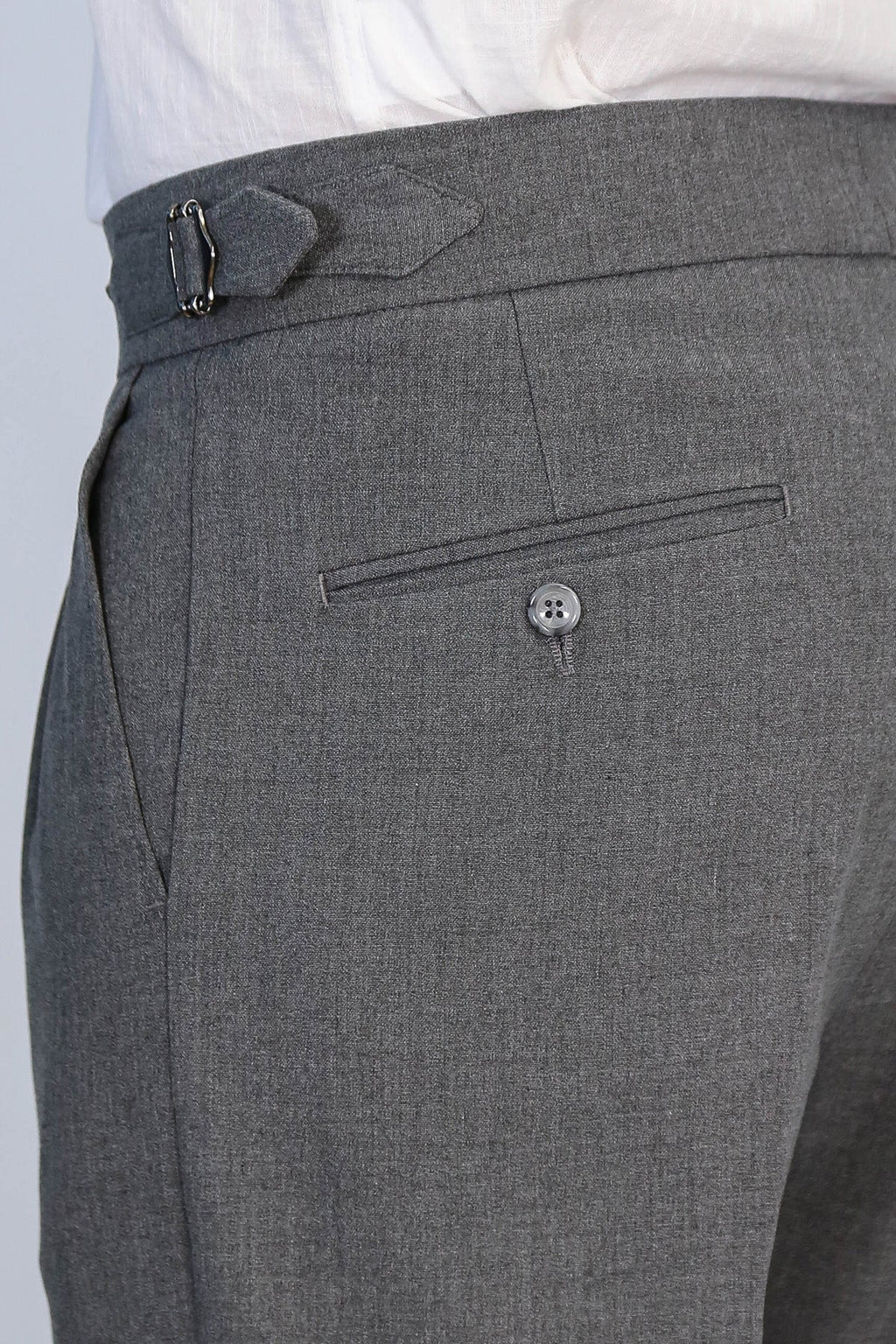 Anthracite Double-Pleated High-Waisted Slim Fit Trousers with Side Buckles – fabric detail view