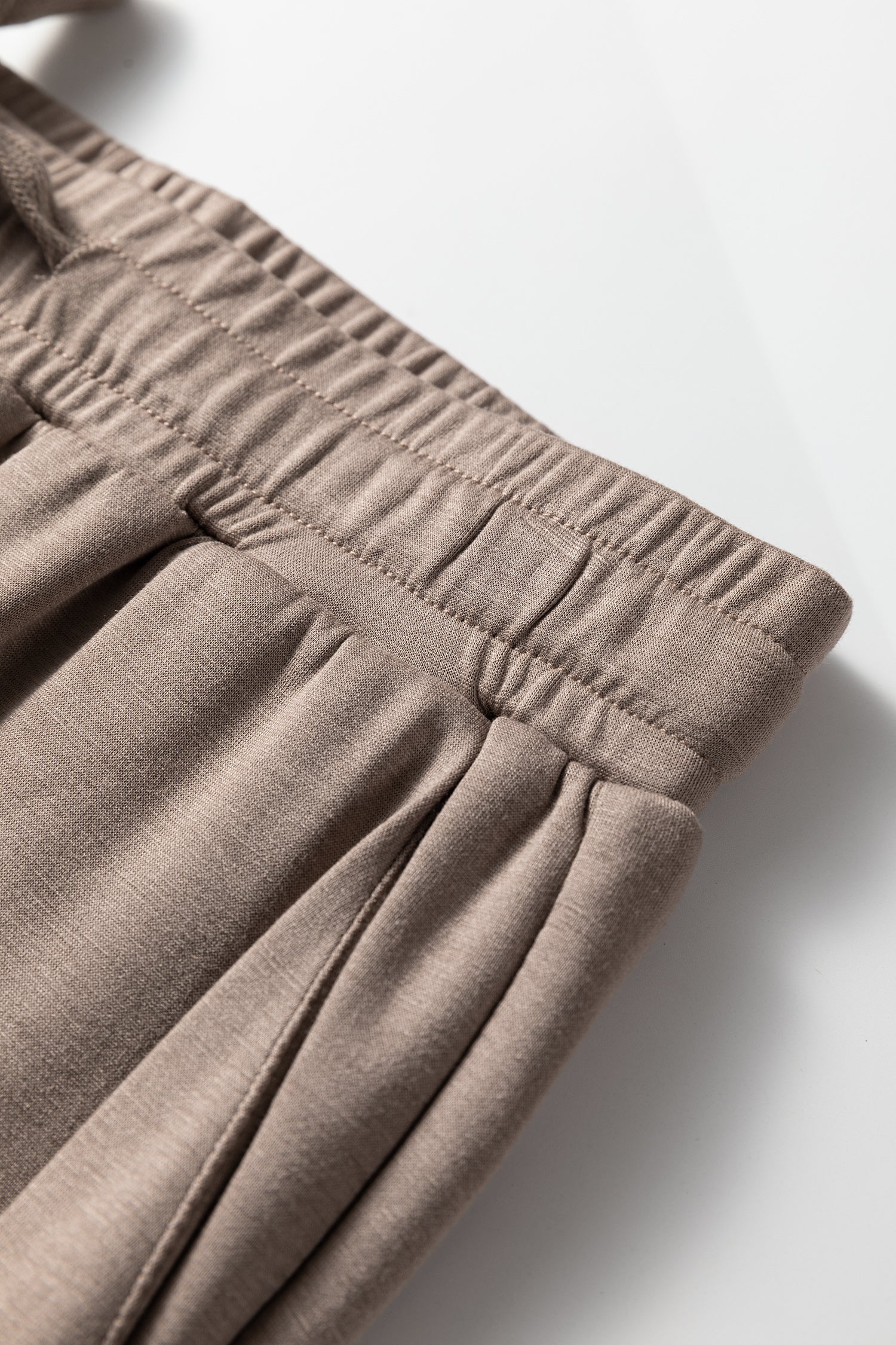 Ensemble pull col zippé et pantalon à cordon de serrage