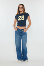 Women's baggy jeans in blue denim for casual everyday wear