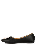 Women's black ballet flats with a stylish accent for everyday wear