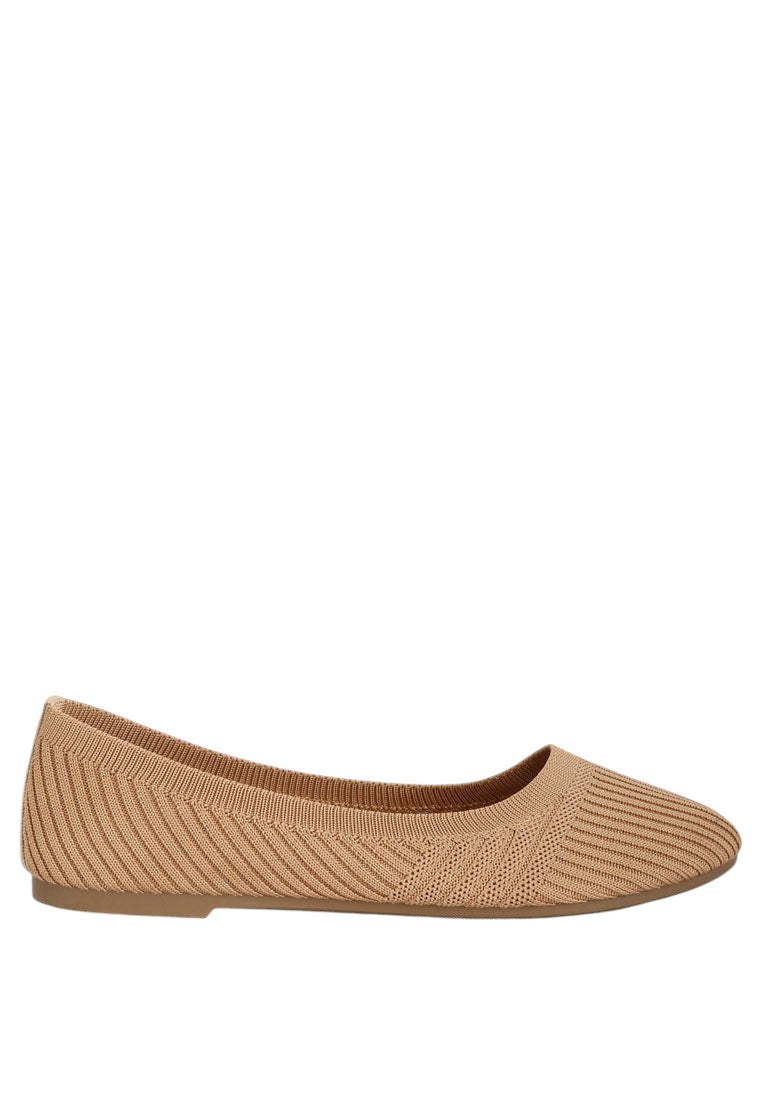 Women's knitted ballet flats in tan, perfect for casual wear