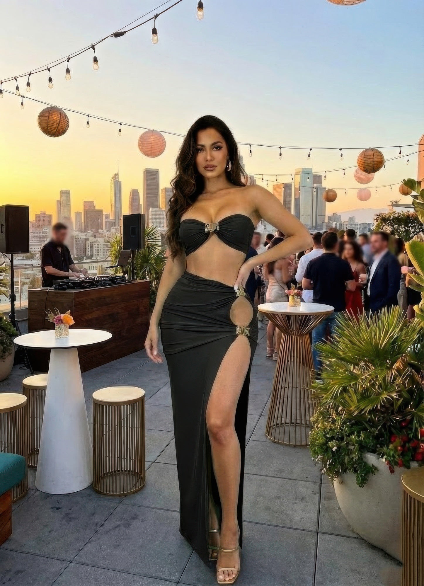 Women's bandeau two-piece skirt set in black, perfect for clubwear