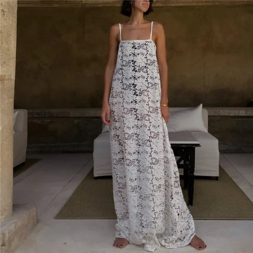 Women's lace cover up for the beach in white, ideal for summer outings