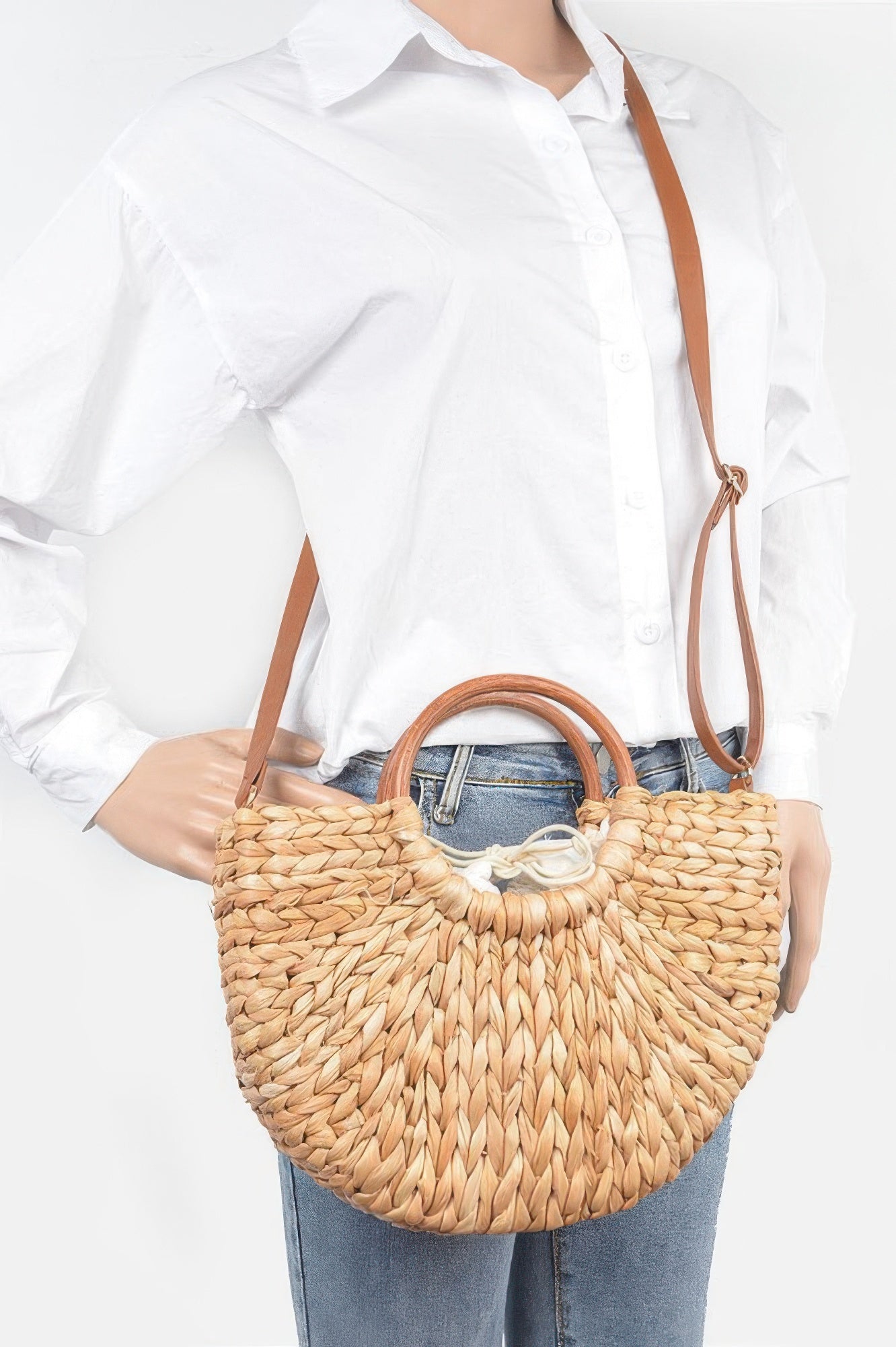 VacationGrabs beach date night clutch bag with a stylish woven design and adjustable strap