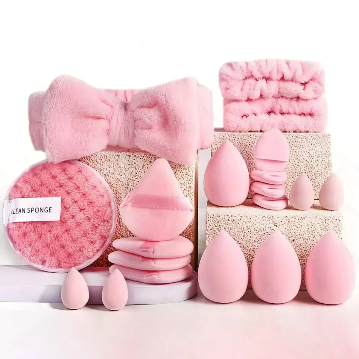 33-piece beauty sponge makeup kit with large and small sponges (photo 4 of 10)