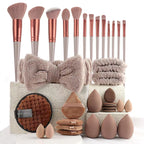 33-piece beauty sponge makeup kit with large and small sponges (photo 6 of 10)