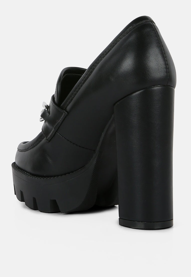 Women's black block heel heels for stylish casual outings