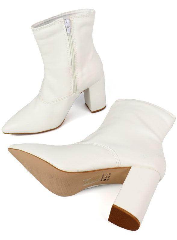 Women's white ankle boots with block heel heels, stylish for casual outings