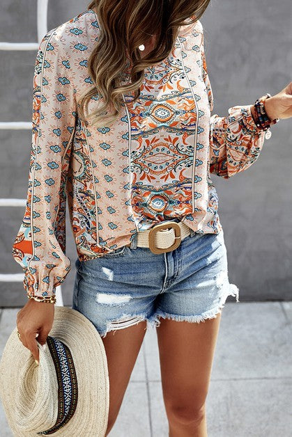 Women's patterned blouse v neck, lightweight fabric for casual outings