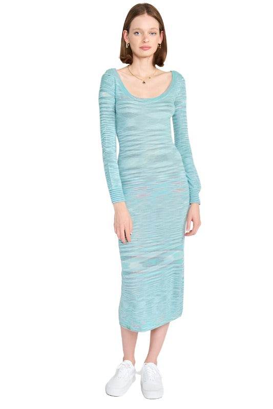 Emory Park blue scoop neck midi dress featuring a comfortable fit and long sleeves