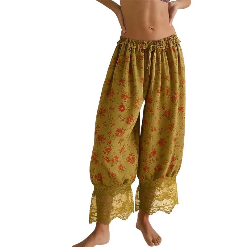 Floral Loungewear Set for Comfortable Travel