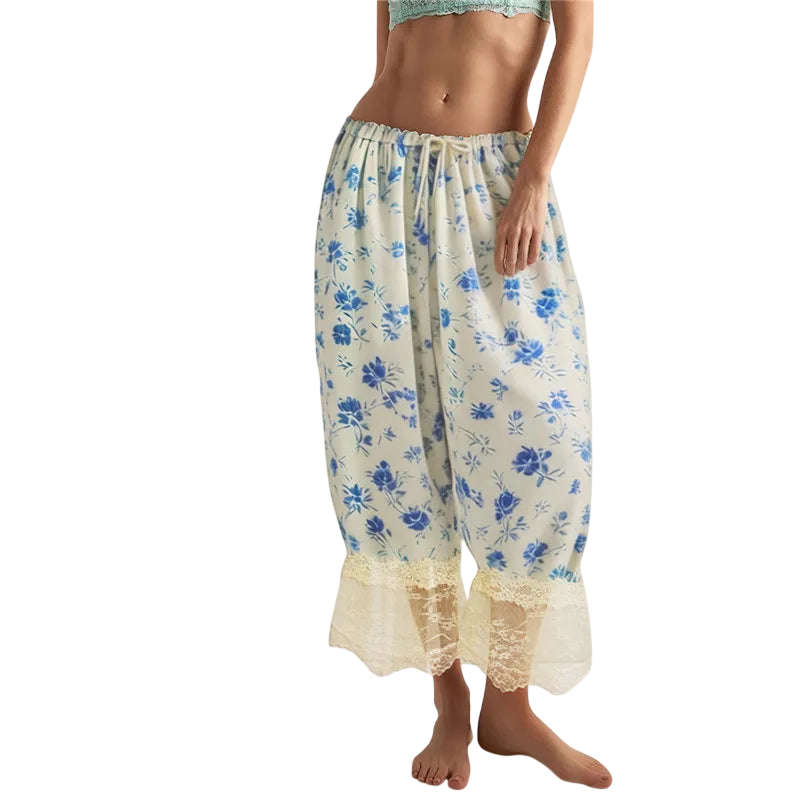 Floral Loungewear Set for Comfortable Travel