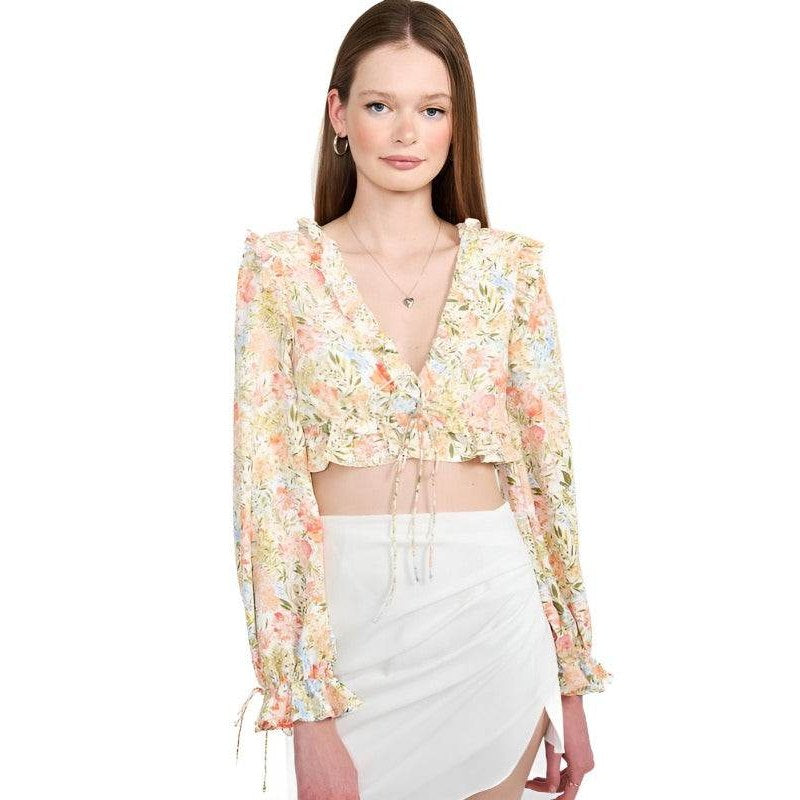 Emory Park boho style crop top with floral pattern and puffed sleeves for a trendy look