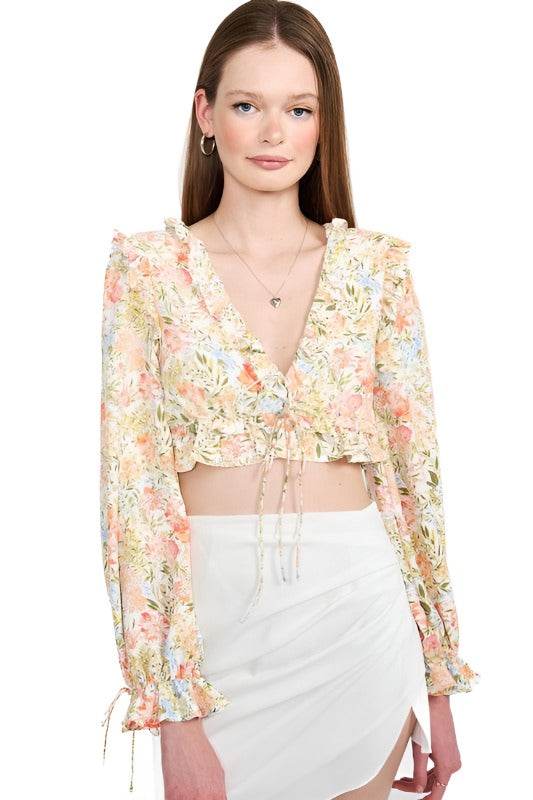 Emory Park boho style crop top with floral pattern and puffed sleeves for a trendy look