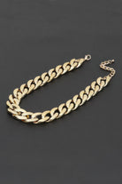Bold statement chain necklace in gold with a chunky design for a fashionable look