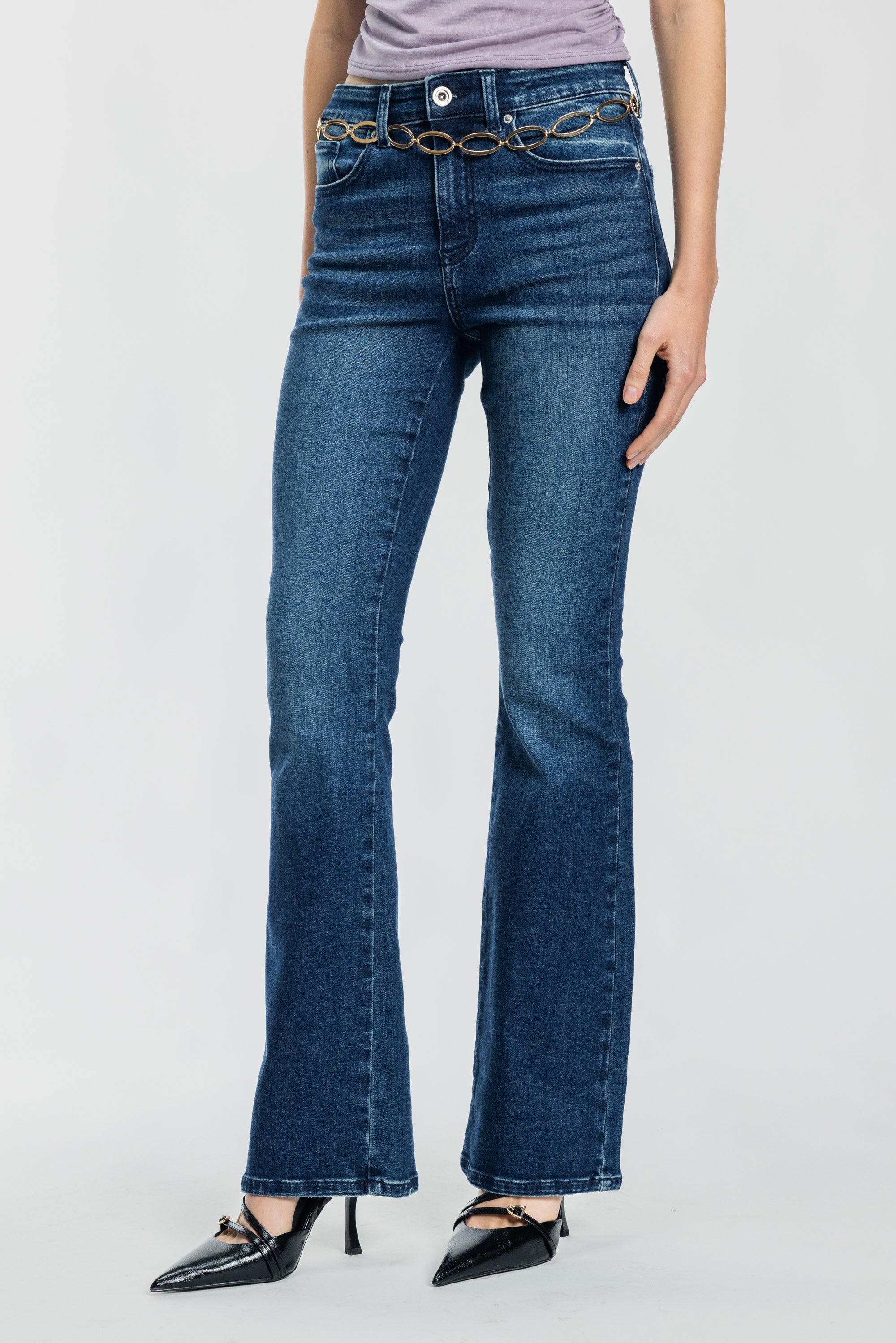 Women's bootcut jeans boots in dark blue denim with stylish belt