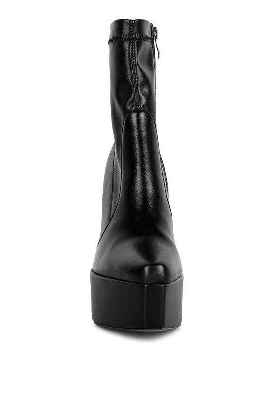 Women's black leather boots for ankle with stylish zip closure