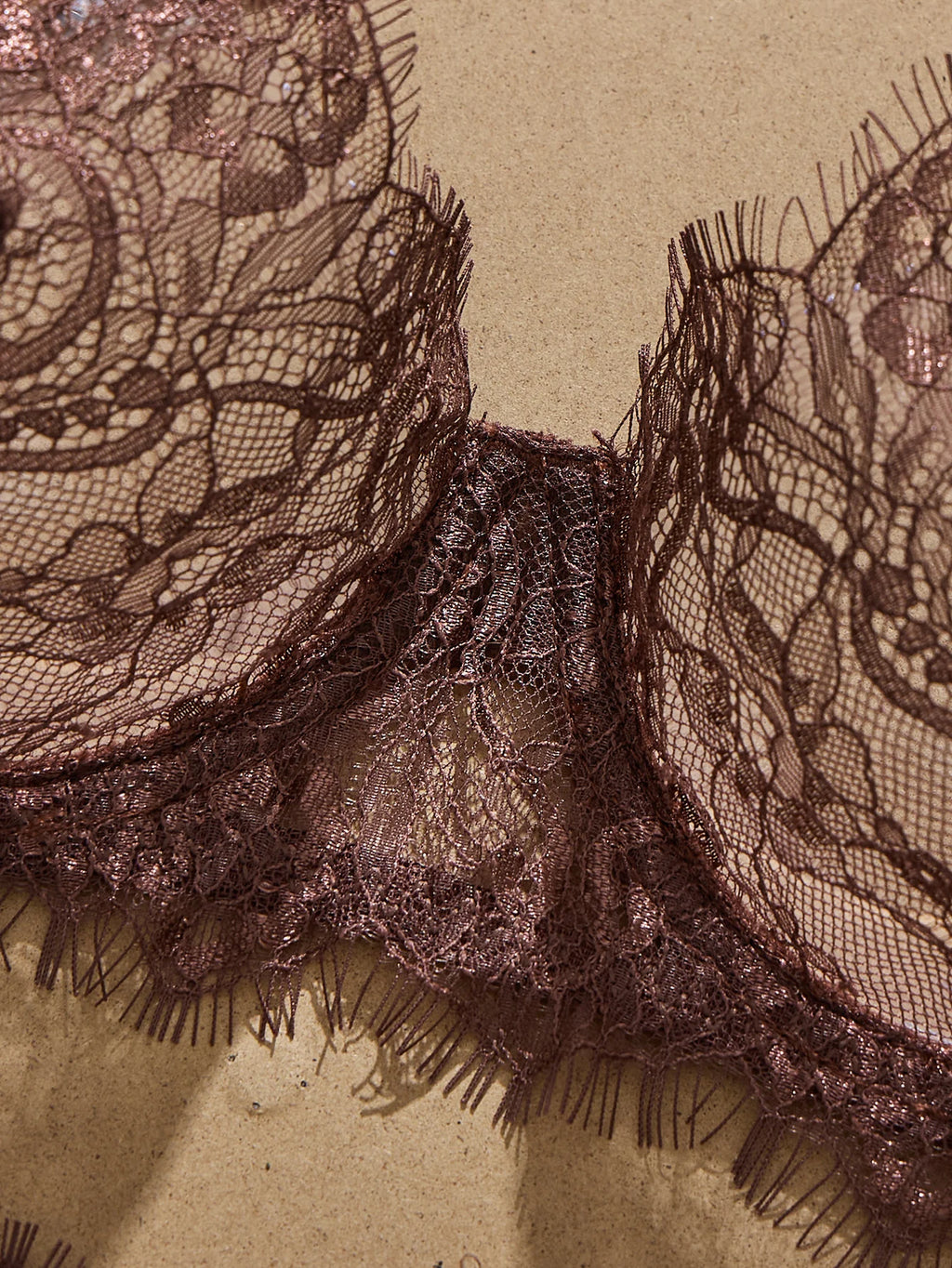 Lace bra in deep mauve, perfect for everyday comfort and style