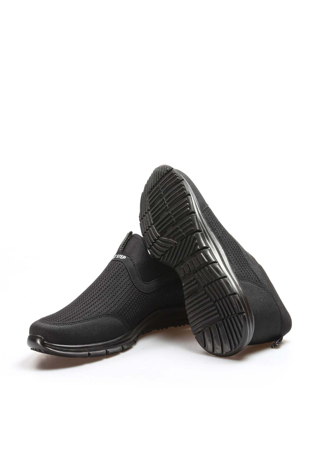 Breathable Black Casual Men Sneakers – close up view