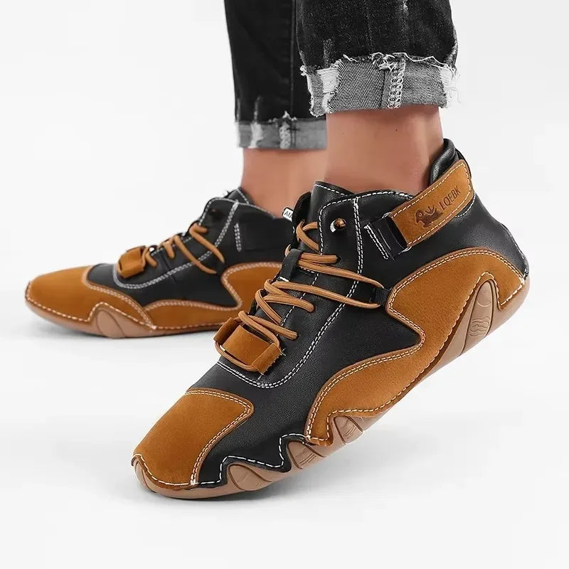 Brooks sports shoes in black and brown, perfect for active wear
