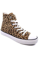Stylish women's canvas sneakers with patterns in leopard print for trendy casual wear