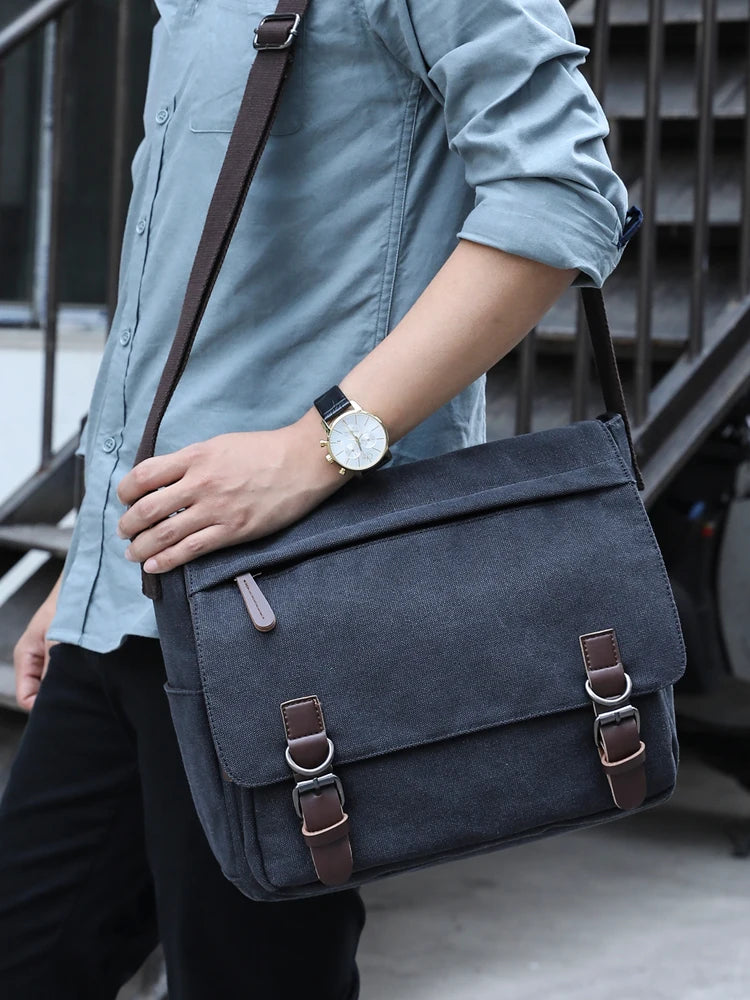 Men's canvas totes bag in navy, perfect for work or casual outings