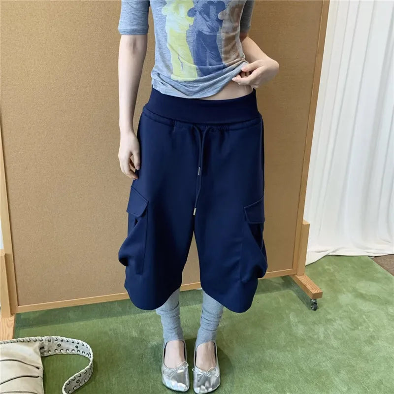 Women's navy cargo joggers, soft fabric, ideal for casual wear