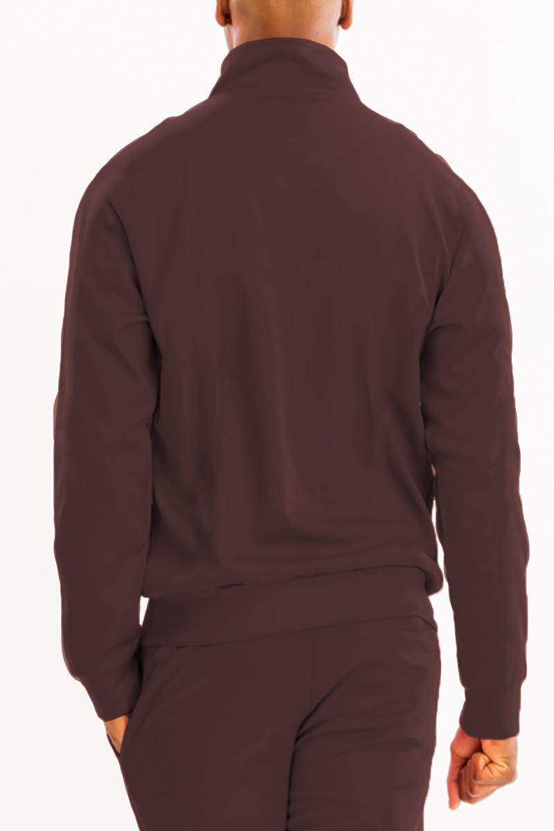 Men's casual brown activewear outfit set featuring a stylish zip-up jacket and matching pants