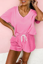 YNIQUE casual drawstring shorts set in pink with V-neck top and elastic waistband shorts