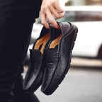 Men's lightweight casual loafers in black with a stylish design for everyday wear