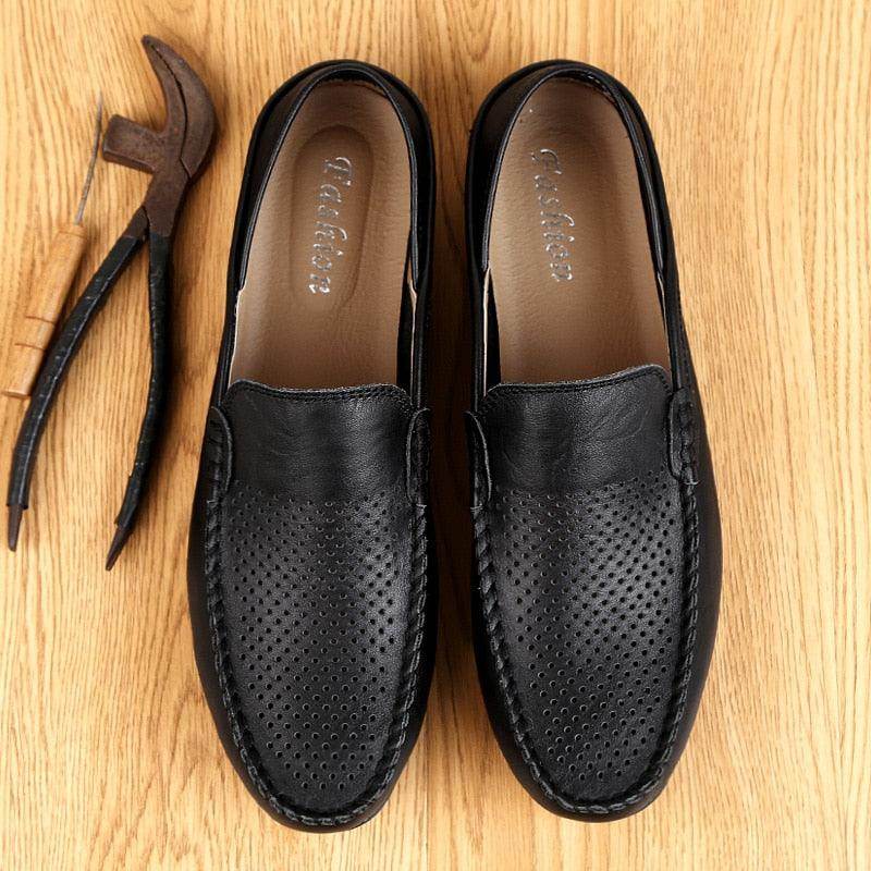 Stylish black lightweight casual loafers for men, perfect for everyday wear and comfort