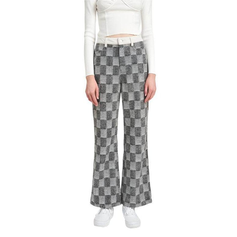 Emory Park Women's casual plaid trousers in a checkerboard pattern with a relaxed fit