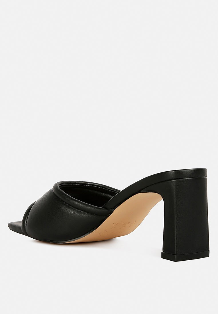 Sandales italiennes matelassées à talons blocs Celine