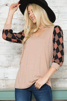 Acting Pro checker pattern women's top in beige with stylish plaid sleeves for a trendy look
