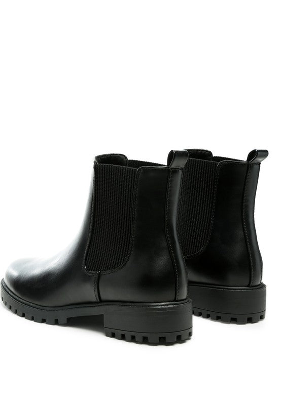Stylish Rag Company black Chelsea ankle boots for men with elastic sides and comfortable sole