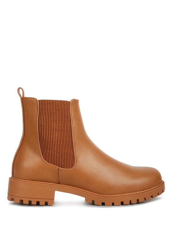 Rag Company Chelsea ankle boots for men in brown with elastic side panels and durable rubber sole