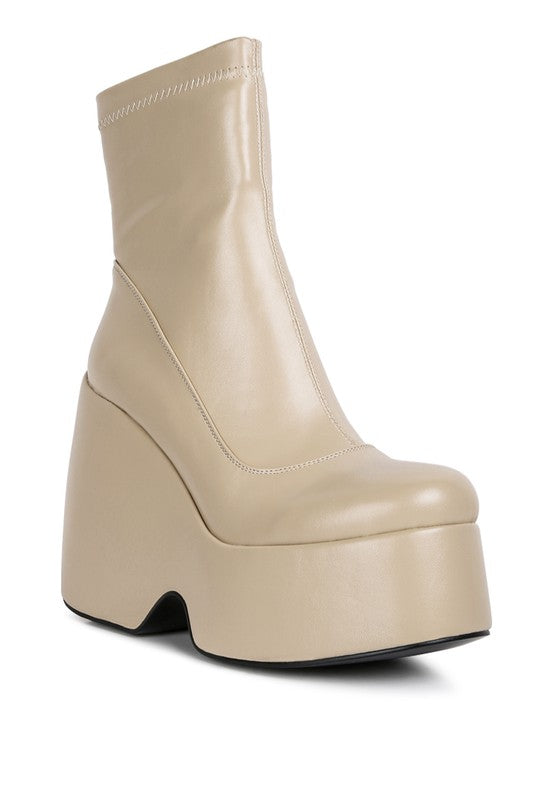 Rag Company Chunky Heel Fashion Boots in Beige with a Bold Platform Design