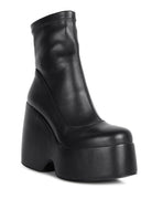 Rag Company chunky heel fashion boots in black leather with a stylish ankle height