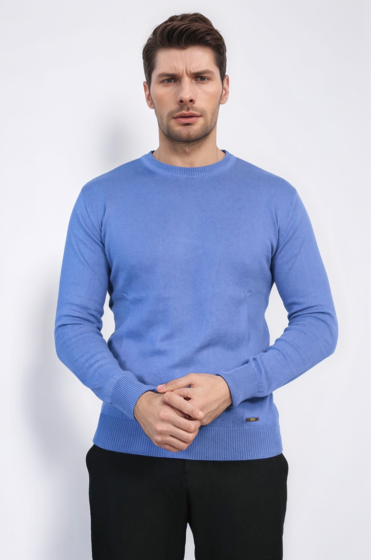 Circle Neck Blue Knitwear by Wessi – full look view