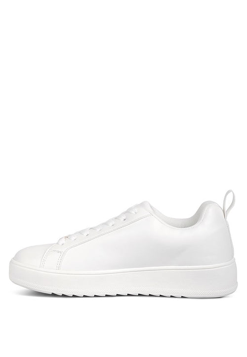 Women's white Rag Company sneakers, comfortable cushiony flat walking shoes