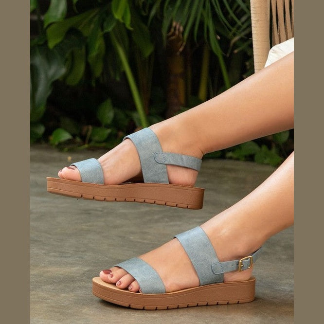 Maker's Shoes comfortable summer sandals for women in light blue with adjustable straps and cushioned sole