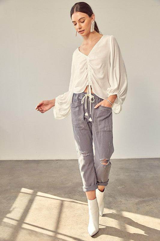 Mustard Seed Women's Contemporary Vacation Tops in White with Stylish Ruched Design and Comfortable Fit