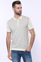 Cream Plaid Zippered Polo Knitted T-Shirt – detail view