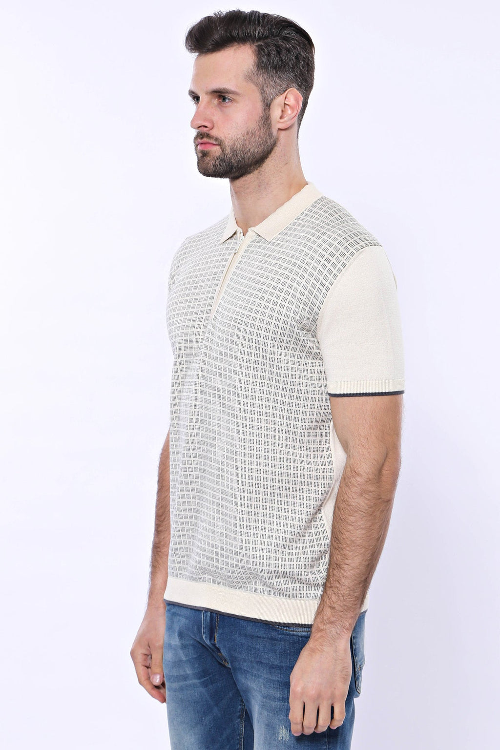 Cream Plaid Zippered Polo Knitted T-Shirt – close up view