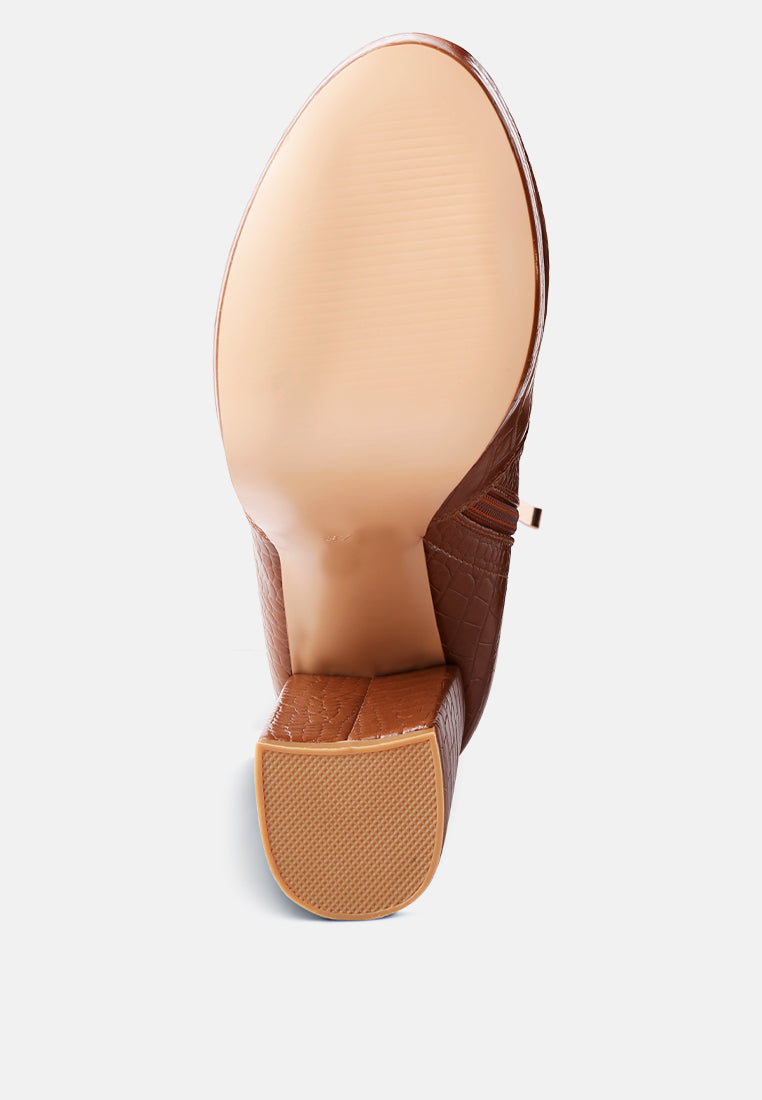 Brown London Rag International croc pattern ankle boots with stylish heel and textured sole